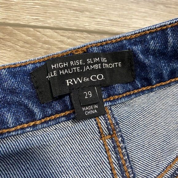 RW&CO High Rise Slim Leg Jeans - Picture 5 of 5